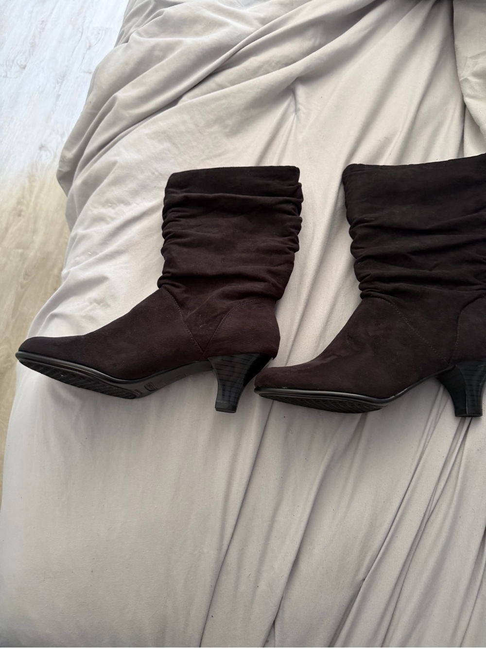 AEROSOLES Black Suede Mid-Calf Slouch Heel Boots